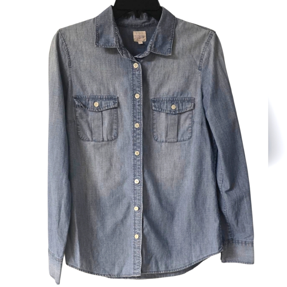 J. Crew Clasic Denim Chambray Button-Up Roll Tab Sleeves Shirt Size S - Picture 1 of 10